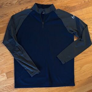 Men’s large Nike Blue and Gray Quarter-Zip Pullover